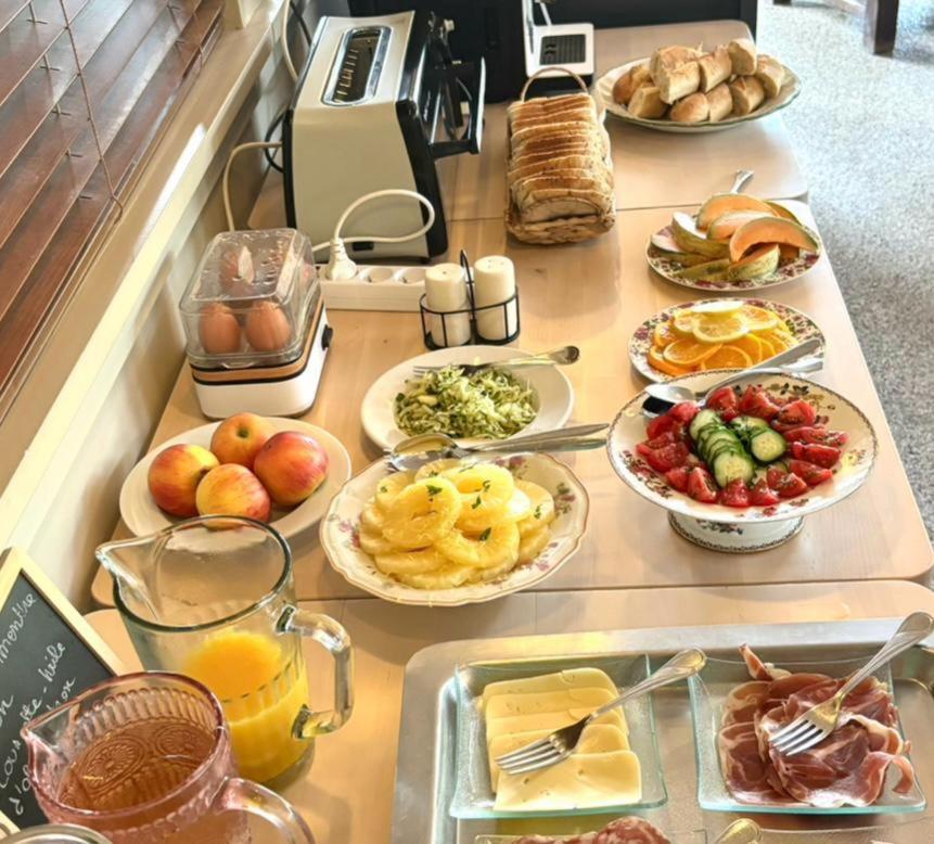 Hotel Le Boiate Ares Ngoại thất bức ảnh